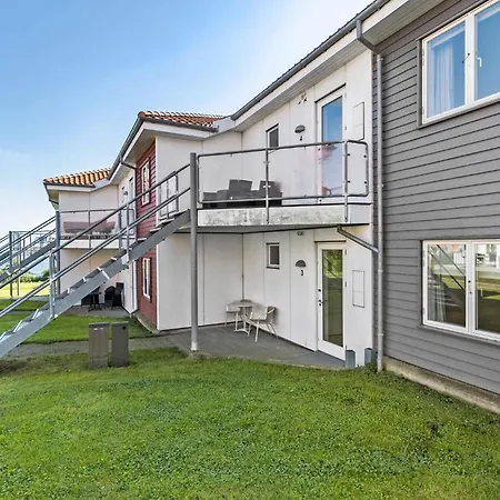 Sopark Lejl, 3 Apartment