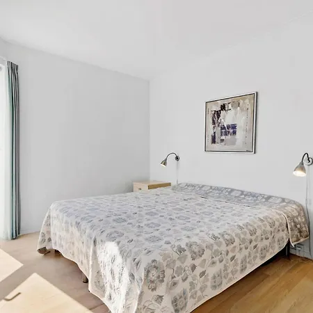 Sopark Lejl, 3 Apartment Gudhjem
