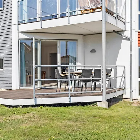 Sopark Lejl, 3 Apartment